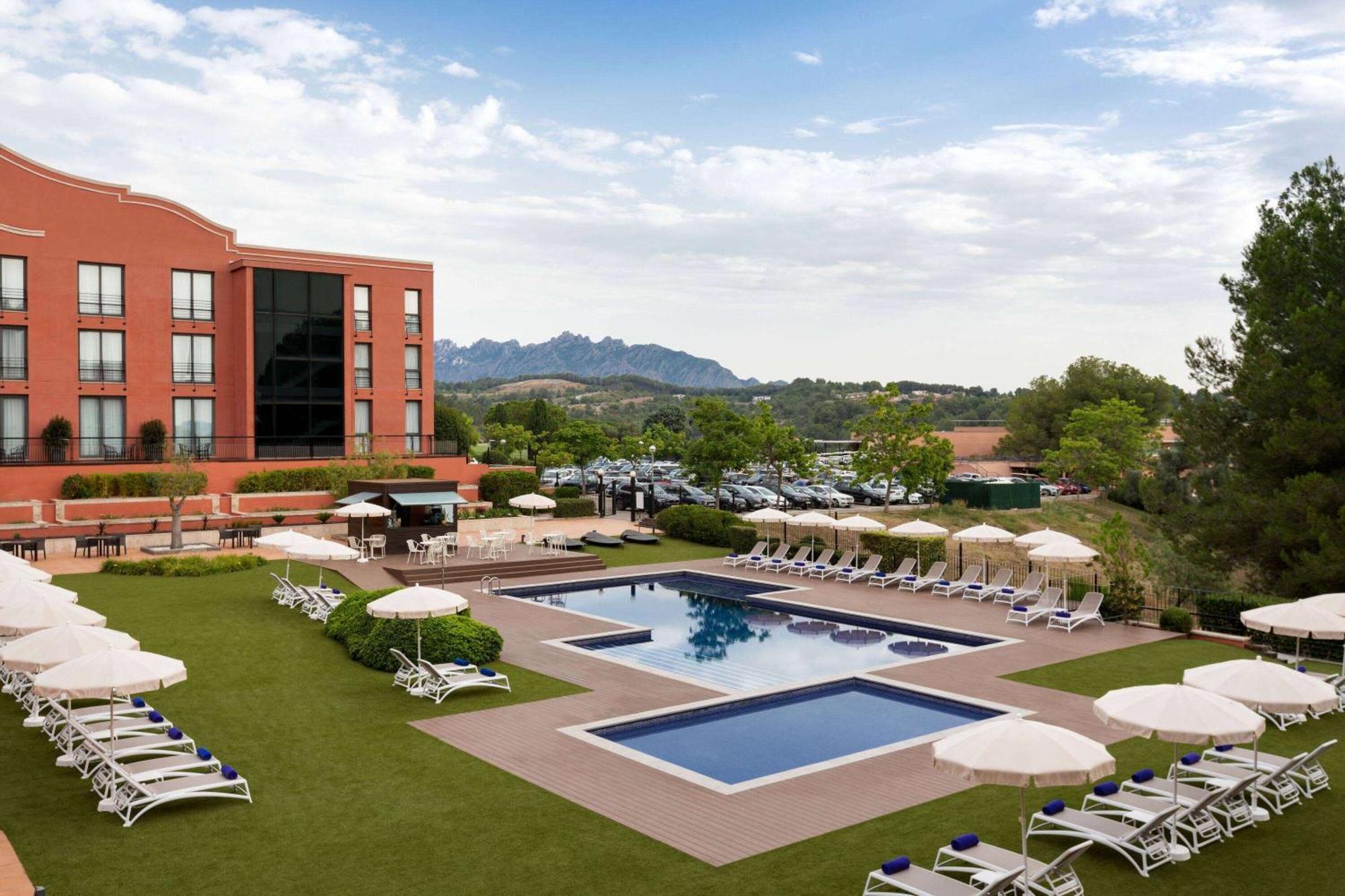 Dolce By Wyndham Barcelona Resort Sant Esteve Sesrovires Exterior foto