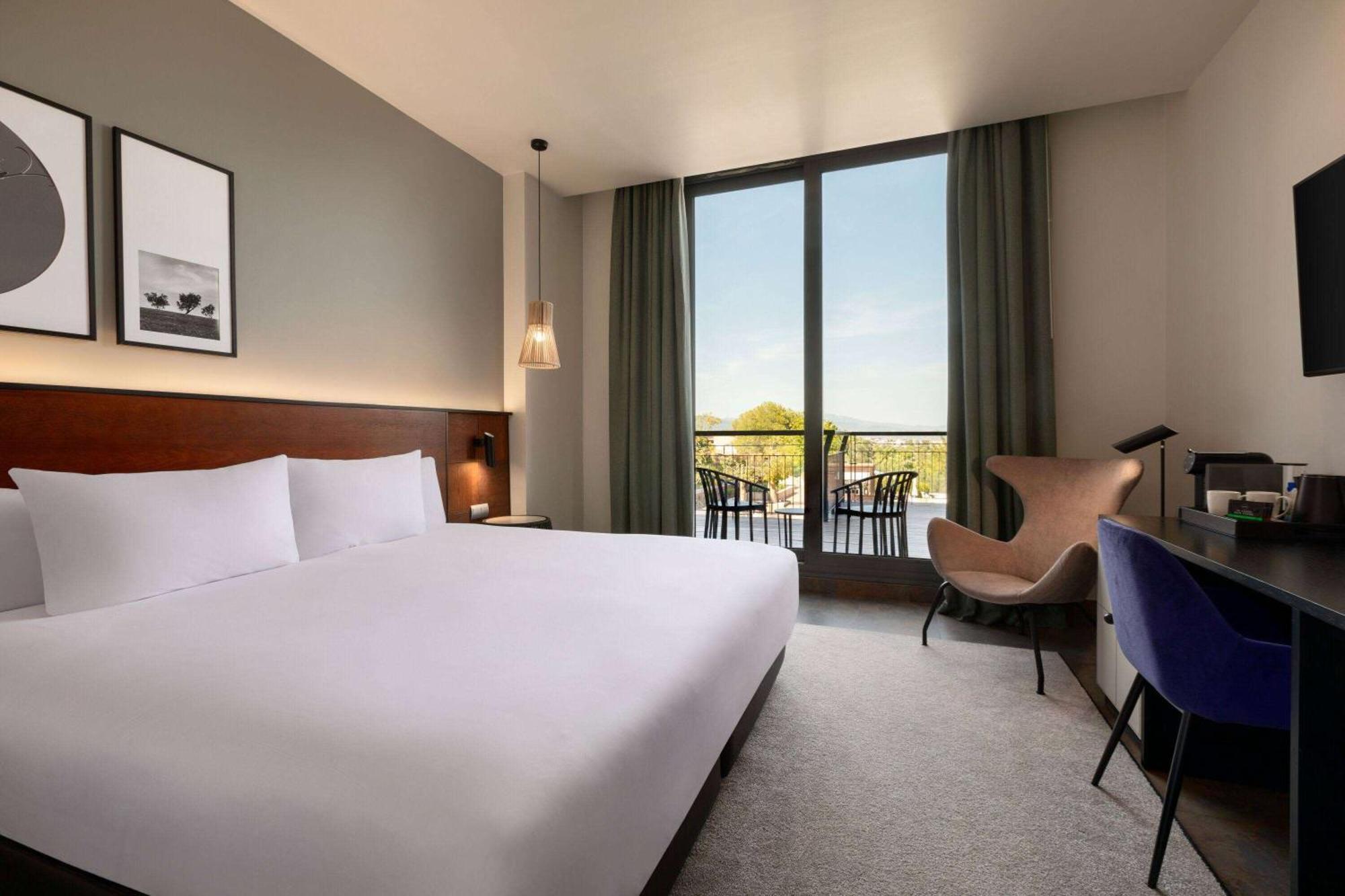 Dolce By Wyndham Barcelona Resort Sant Esteve Sesrovires Exterior foto