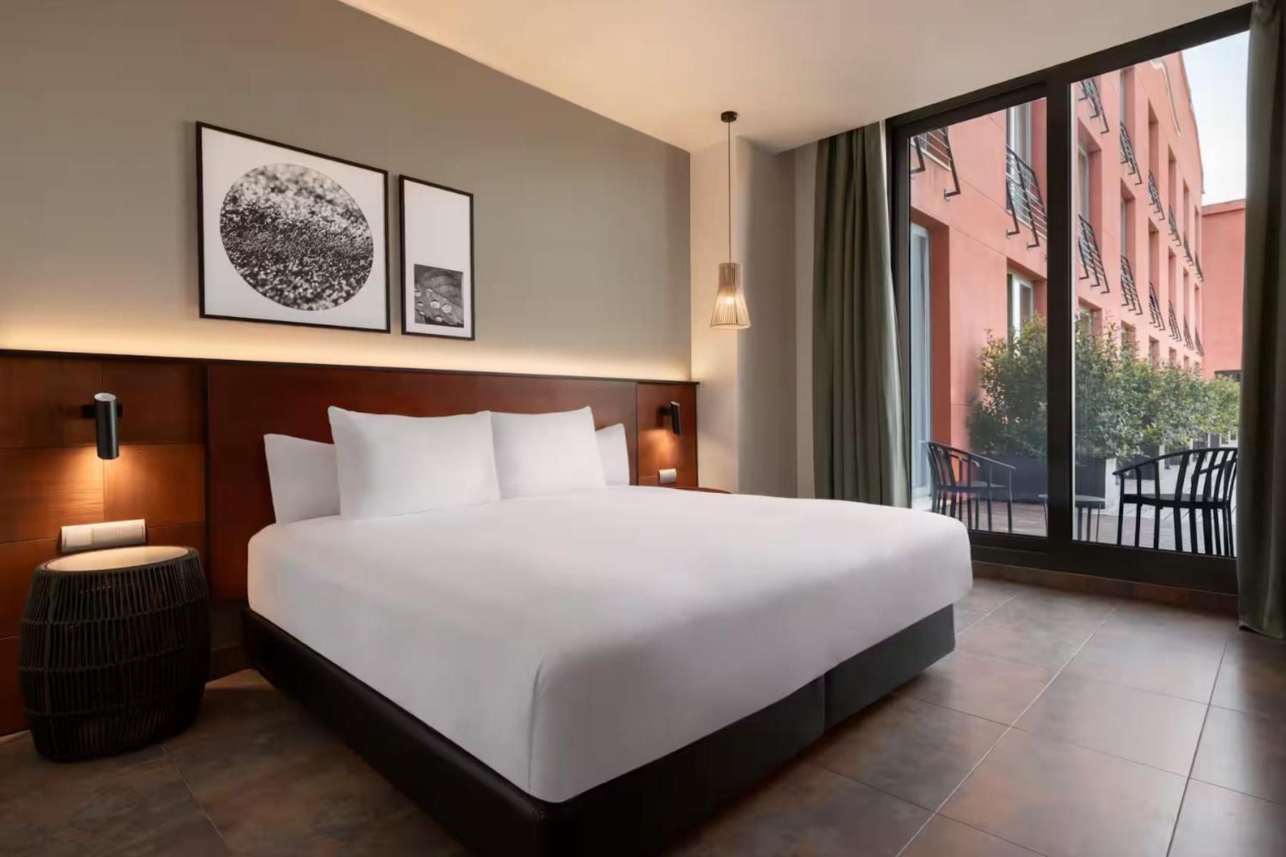 Dolce By Wyndham Barcelona Resort Sant Esteve Sesrovires Exterior foto
