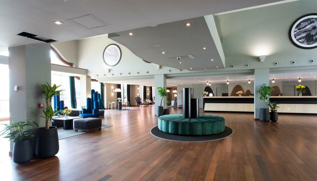 Dolce By Wyndham Barcelona Resort Sant Esteve Sesrovires Exterior foto